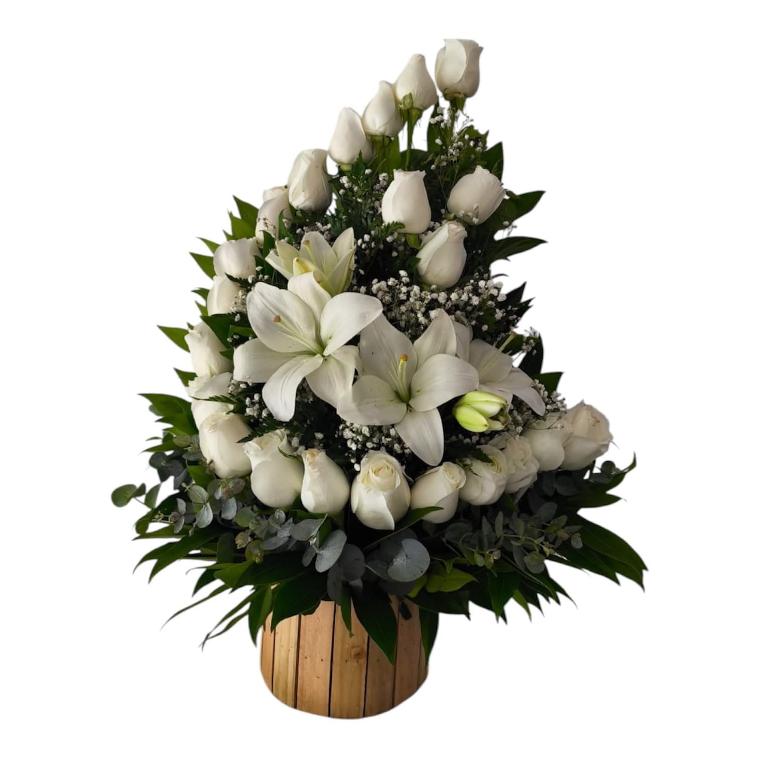 Homenaje Celestial Arreglos Fúnebres en Cali con diseño imperial de rosas blancas premium, lirios selectos y follaje.